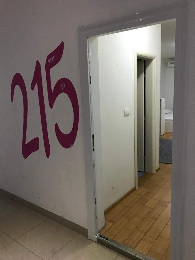 Apartamento Apartman S&M Mostar Exterior foto